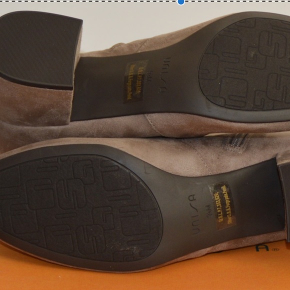 Ladies Size 10 booties - Picture 8 of 8